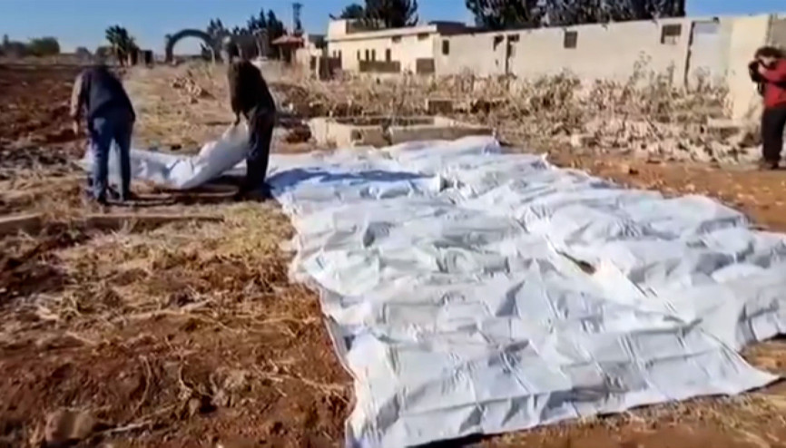 Suriye’de toplu mezar bulundu