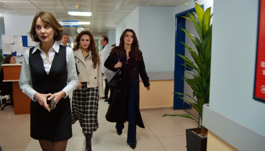 Uzak Şehir rekora doymuyor