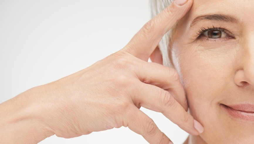 Gençlik sırrını keşfet: Yaşlanmayı doğal yollarla geri çevirme Gençlik sırrını keşfet: Yaşlanmayı doğal yollarla geri çevirme