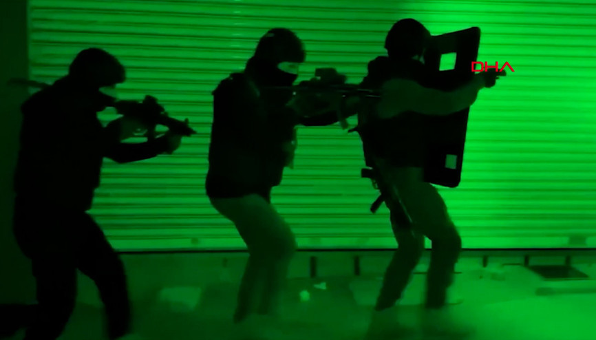 57 ilde terör örgütlerine yönelik Gürz-34 operasyonu