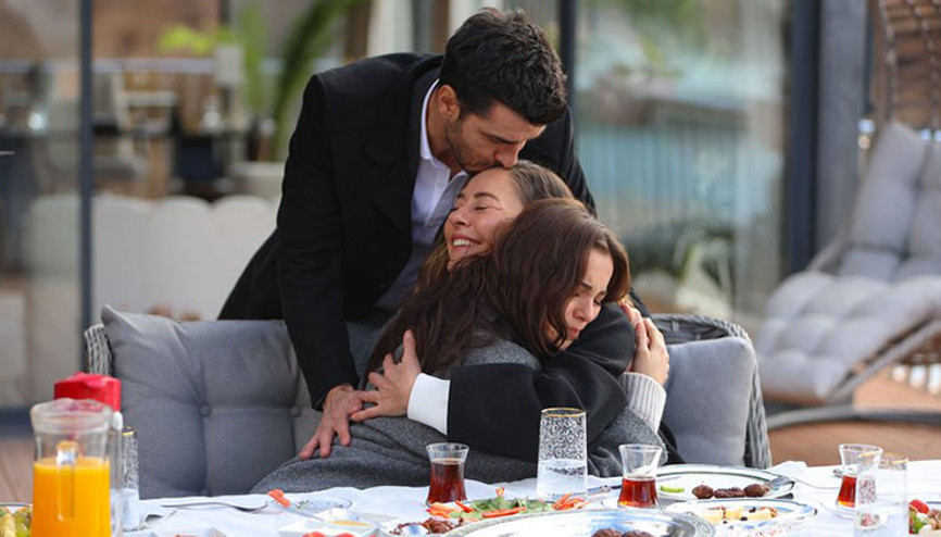 Siyah Kalp bu akşam var mı yok mu Siyah Kalp yeni bölüm ne zaman 2 Ocak 2025 Show TV yayın akışı