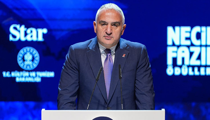 Kültür ve Turizm Bakanı Ersoy, 11. Necip Fazıl Ödülleri programında konuştu: Sanata ve sanatçıya destek olmaya devam edeceğiz Kültür ve Turizm Bakanı Ersoy, 11. Necip Fazıl Ödülleri programında konuştu: Sanata ve sanatçıya destek olmaya devam edeceğiz