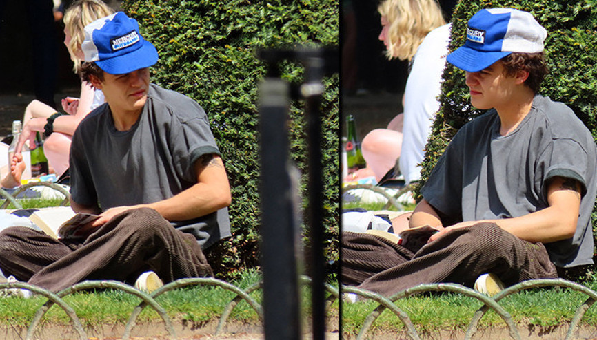 Anne ve babasını dünya tanıyor ama o garsonluk yapıyor… Ne şöhret ne de servet umurunda değil Anne ve babasını dünya tanıyor ama o garsonluk yapıyor… Ne şöhret ne de servet umurunda değil