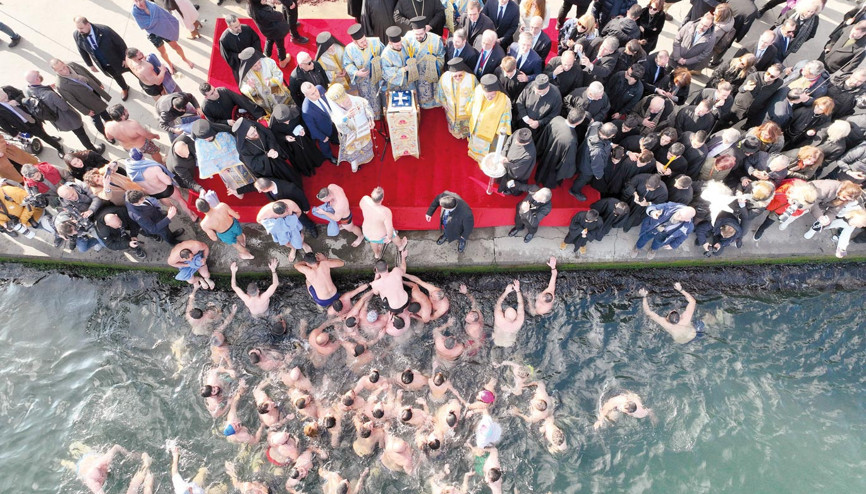 Haliç’te 2025’inci vaftiz