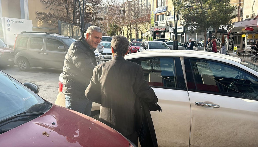 Telefon dolandırıcılarından bankacının dikkati sayesinde kurtuldu