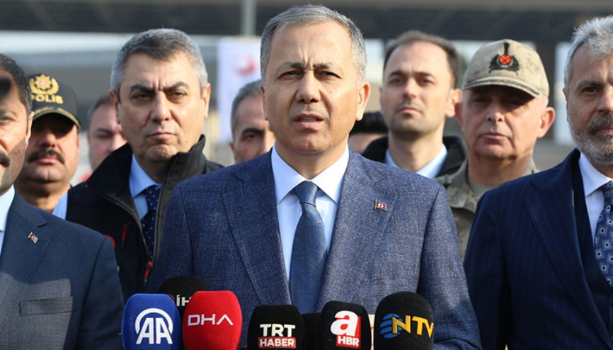 Bakan Yerlikaya, ülkesine dönüş yapan Suriyeli sayısını açıkladı Bakan Yerlikaya, ülkesine dönüş yapan Suriyeli sayısını açıkladı