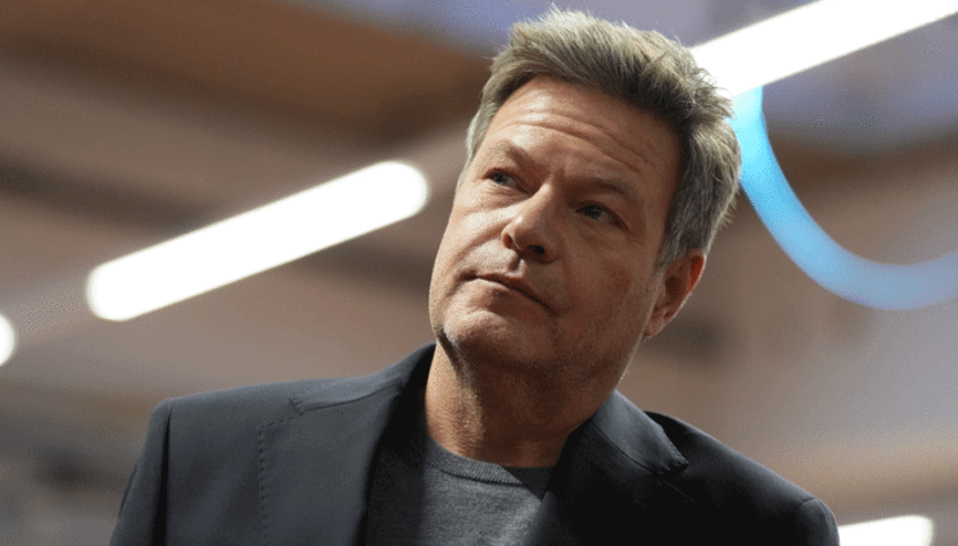 ‘Trump, Avrupa’yı bölmeye çalışıyor’