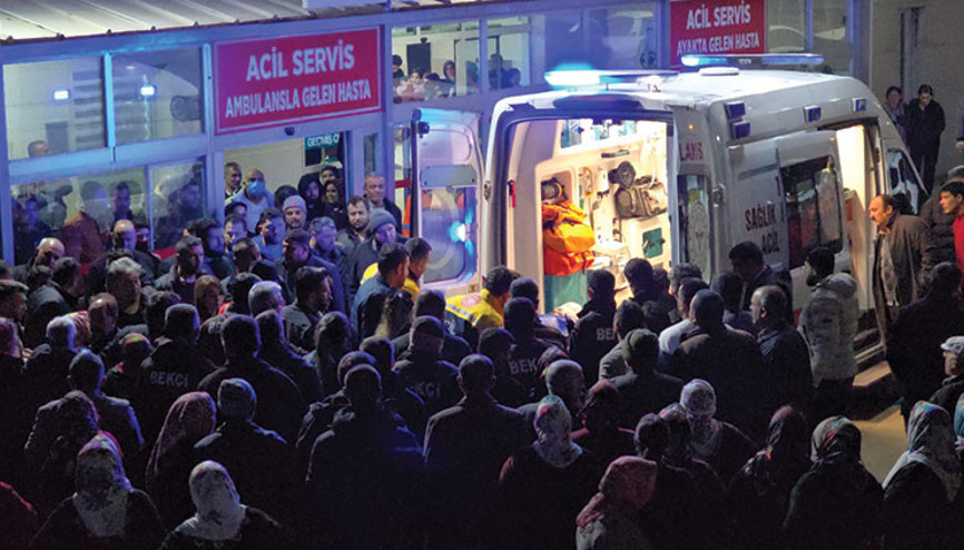 Adanada, sokaktaki düğünde 9 yaşındaki çocuk maganda kurşunuyla başından vuruldu