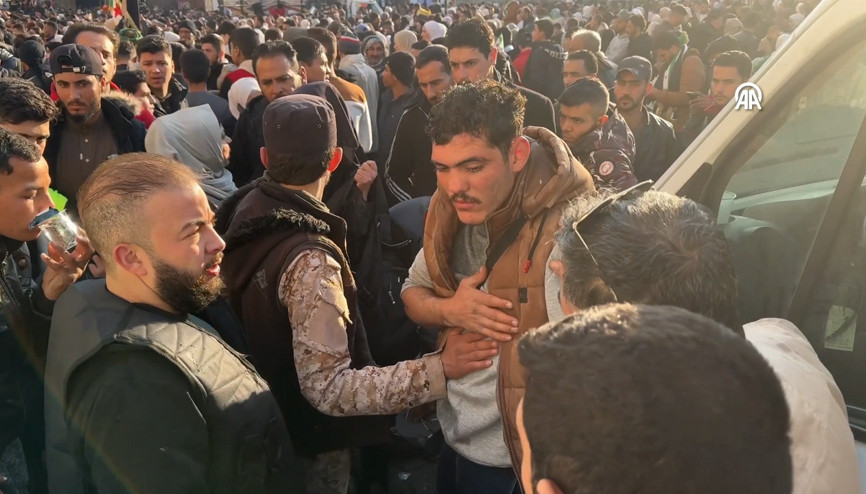 Şamdaki Emevi Camisinde çıkan izdiham: Nedeni belli oldu