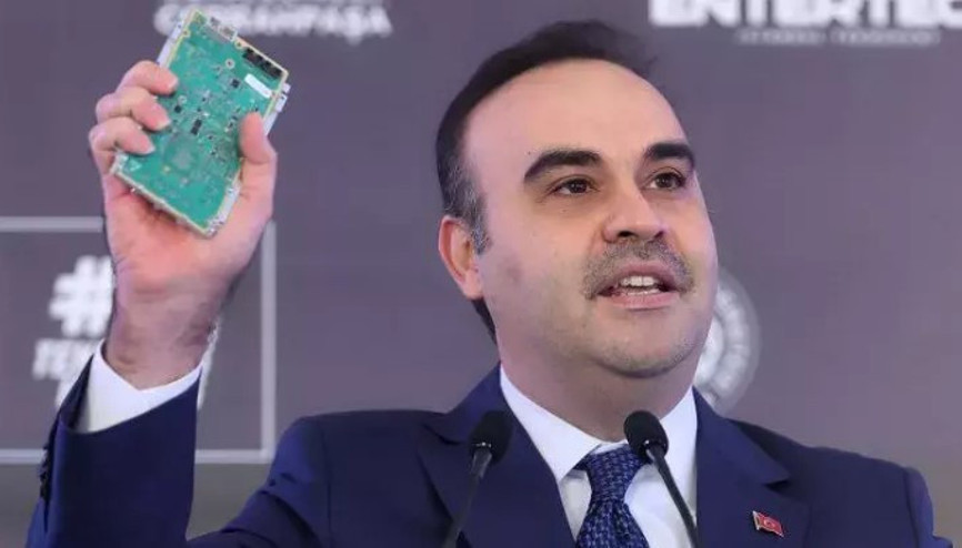 Sanayi ve Teknoloji Bakanı Mehmet Fatih Kacırdan CHP Genel Başkanı Özel’e kartlı yanıt