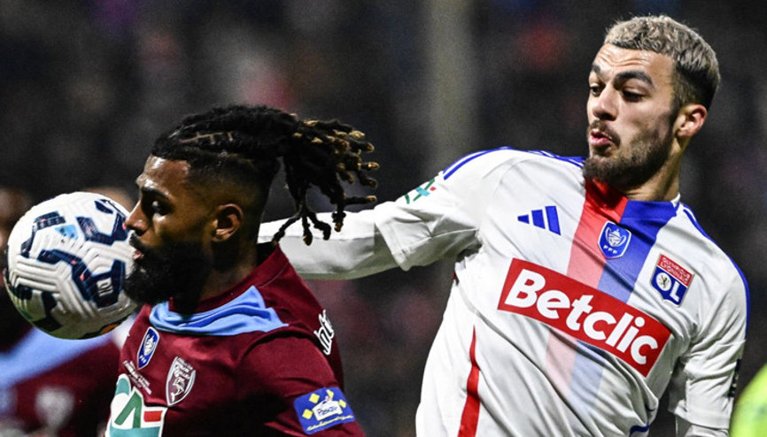 Mikautadzenin golü yetmedi, Lyon 5. Lig ekibine elendi