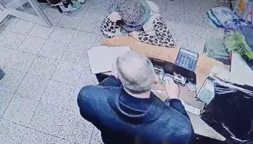 Bulduğu kredi kartıyla borcunu ödeyip market alışverişi yaptı