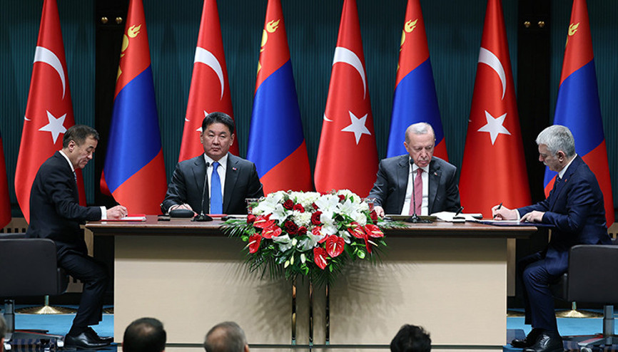 Türkiye ve Moğolistan arasında 10 anlaşma imzalandı