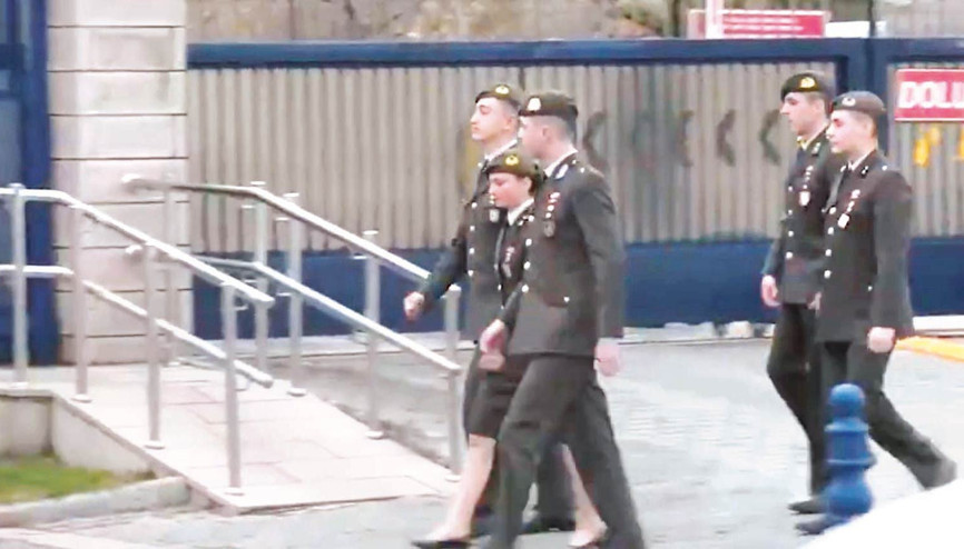 Teğmenler savunma yaptı