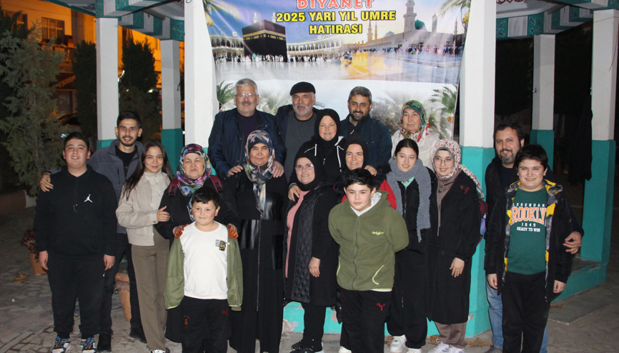 Umre yolcuları uğurlandı Umre yolcuları uğurlandı