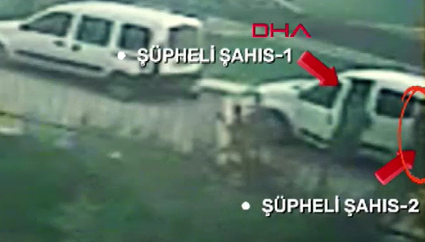 Evliliğe izin verilmeyince 17 yaşındaki sevgilisini ve annesini pompalı tüfekle vurdu