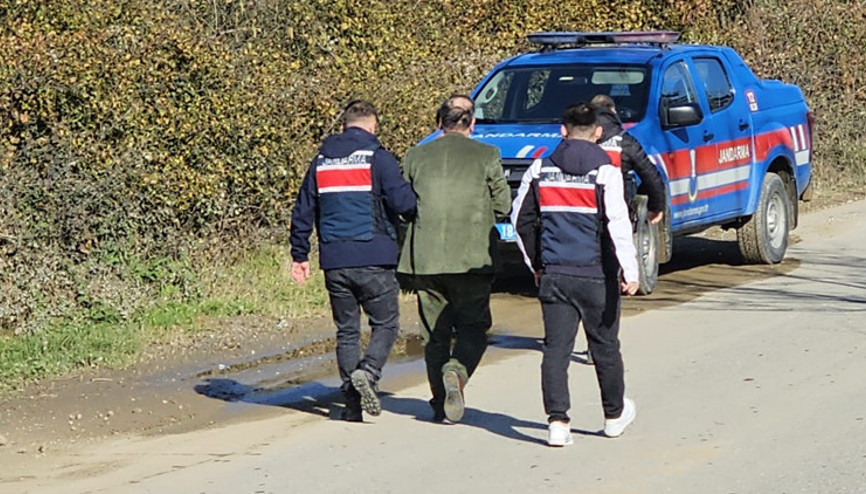 Emekli polis, kardeşini öldürüp jandarmaya teslim oldu