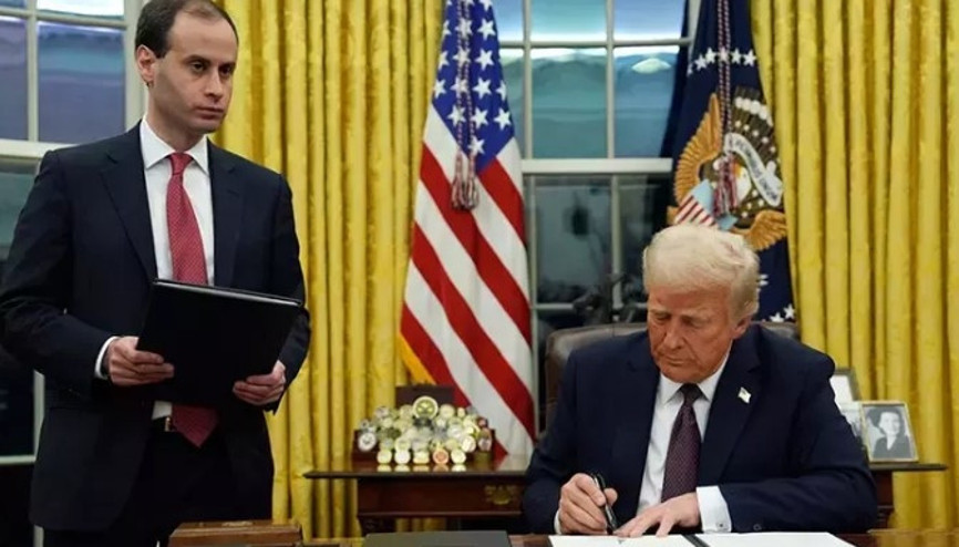 ABD Başkanı Donald Trump, yeni döneminde çok sayıda başkanlık kararnamesine imza attı