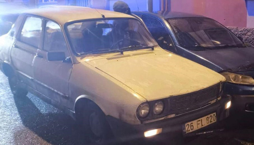 Eskişehirde otomobilini iterken kalp krizi geçirerek hayatını kaybetti