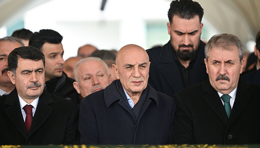 Turgut Altınokun acı günü: Ağabeyi, son yolculuğuna uğurlandı