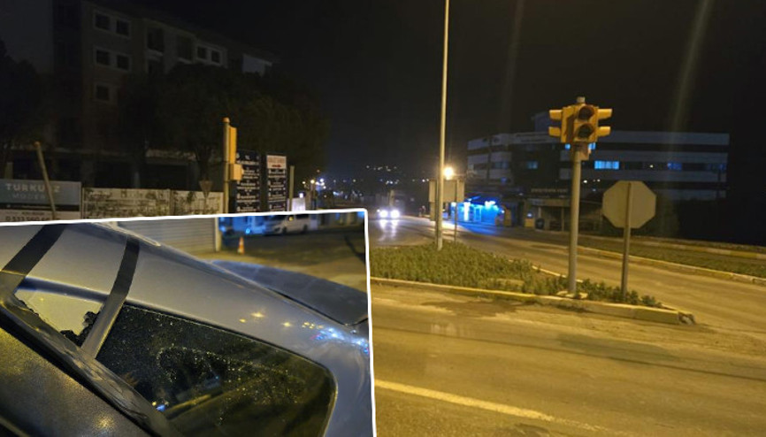 Milasta kırmızı ışıkta bekleyen otomobillerin taş atarak camlarını kırdılar