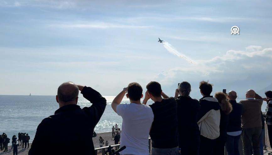 SOLOTÜRK yine nefes kesti