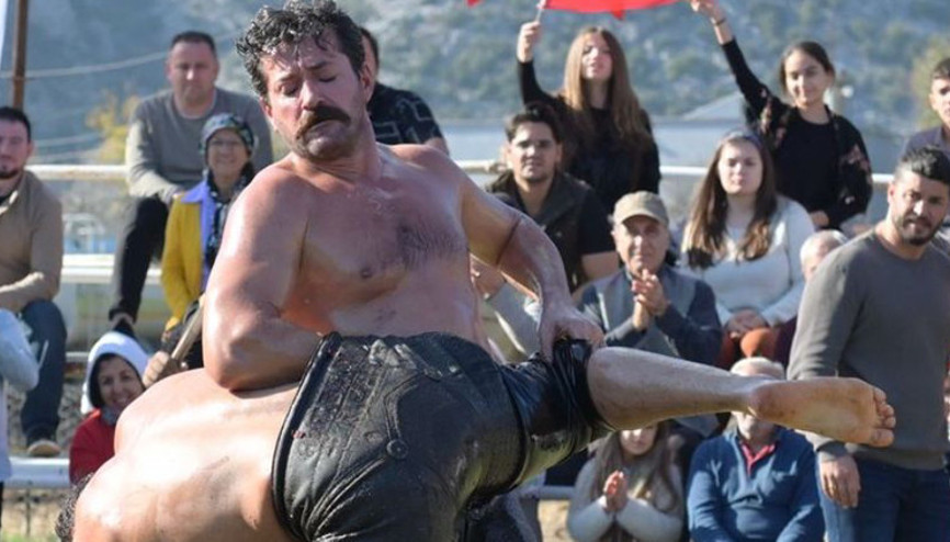 Pehlivan olmak için 15 kilo aldım