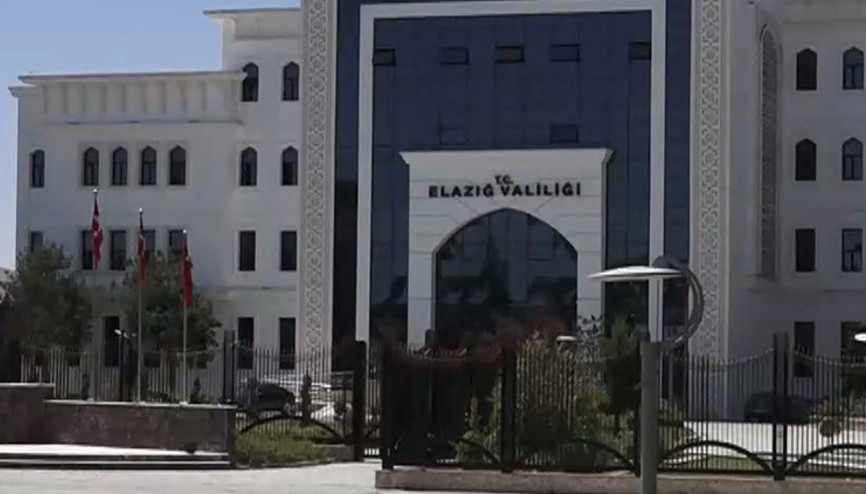 Elazığ Valiliğinden şap hastalığı açıklaması: Karantina devam ediyor Elazığ Valiliğinden şap hastalığı açıklaması: Karantina devam ediyor