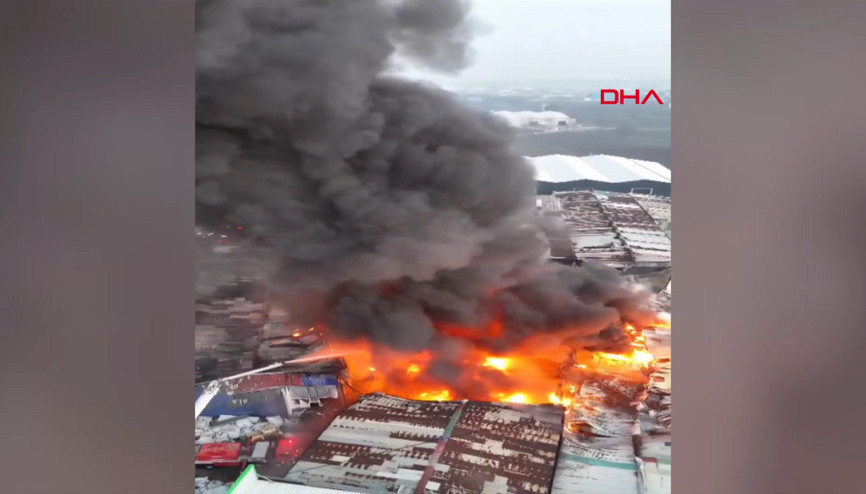 Bursada geri dönüşüm fabrikasında yangın