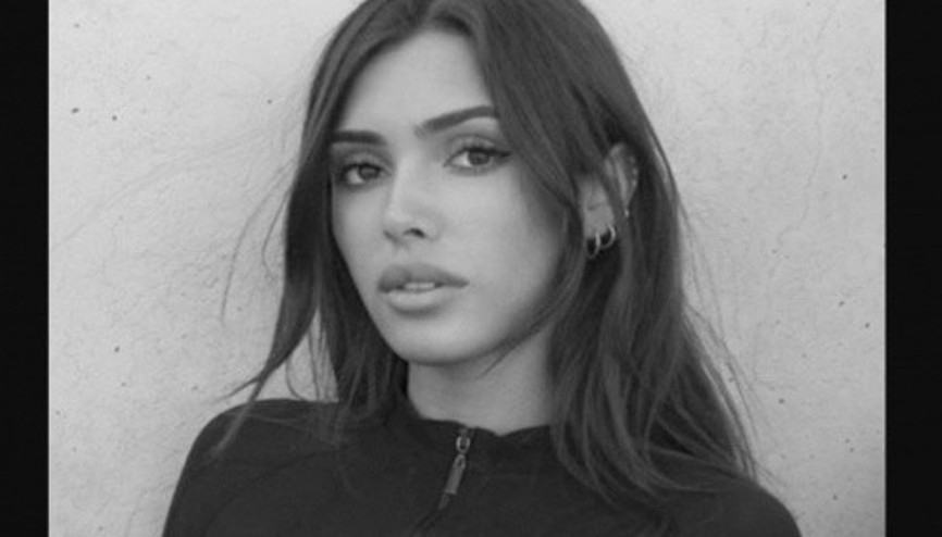 Bianca Censori kimdir, nereli Grammy Ödüllerine tamamen transparan kıyafetle gelmişti... Kanye Westin sevgilisi Bianca Censorinin biyografi bilgileri