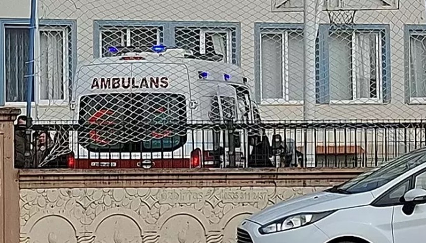 Aynı marketten aldıkları çiğ köfteden yiyen 5 öğrenci hastanelik oldu