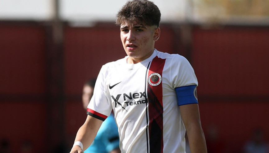 Gençlerbirliğinden Newcastlea transfer Resmen açıklandı...