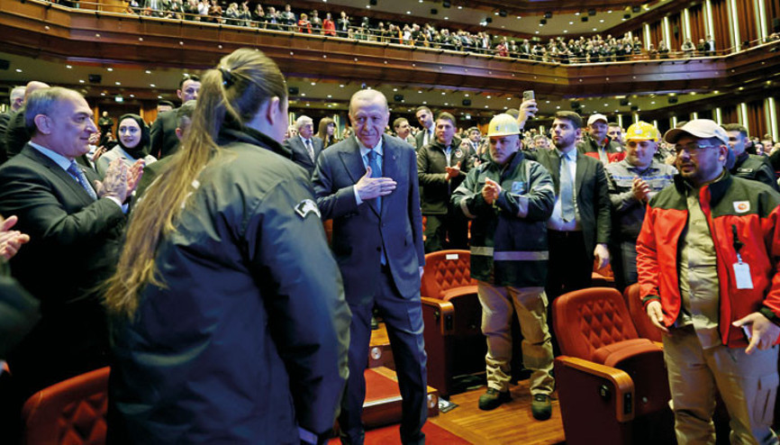 İŞKUR’dan Gençlik Programı… Üniversitede okurken ayda 5-15 bin lira