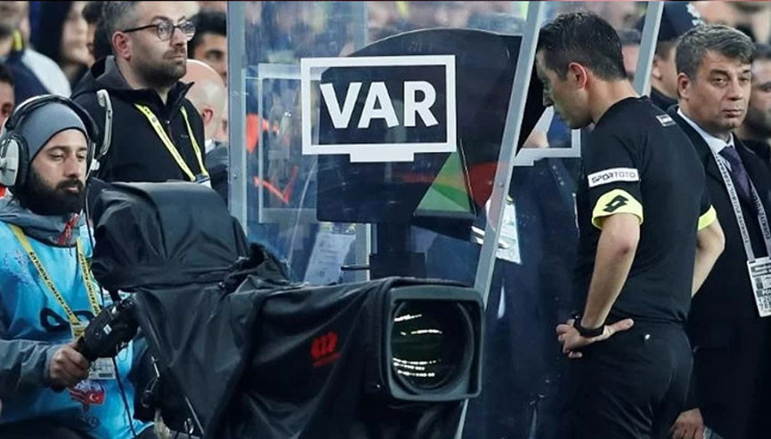 İngilterede VAR tartışma konusu oldu