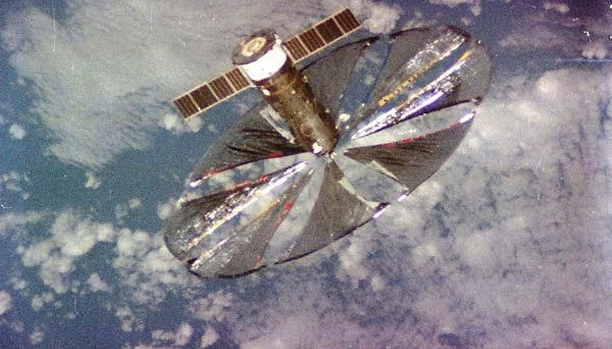 Bilim insanının çılgın hayali 70 yıl sonra gerçek oldu Büyük umutlarla yola çıkmışlardı küçük bir hata her şeyi berbat etti... Amacı neydi Bilim insanının çılgın hayali 70 yıl sonra gerçek oldu Büyük umutlarla yola çıkmışlardı küçük bir hata her şeyi berbat etti... Amacı neydi