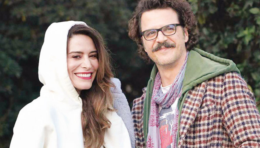 Belçim Bilgin ile Mehmet Günsür 14 yıl sonra bir arada