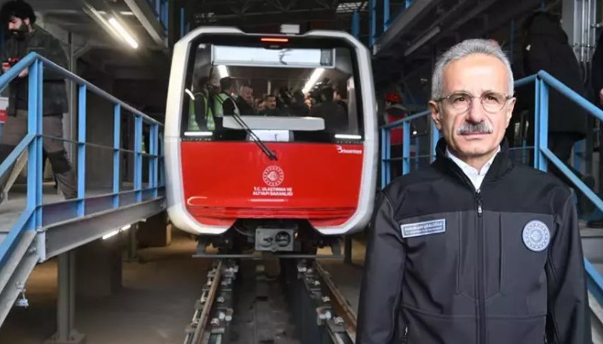 Bakan Uraloğlu, Gebze-Darıca Metro Hattı Test Sürüşü Programı’na katıldı