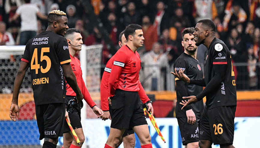 Oğuzhan Çakır gibi Danimarkalı VAR da futbolu bilmiyormuş