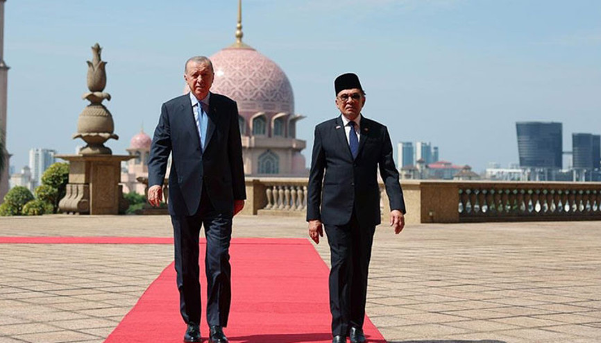 Malezya Başbakanı Enver İbrahimden Cumhurbaşkanı Erdoğana ziyaret teşekkürü
