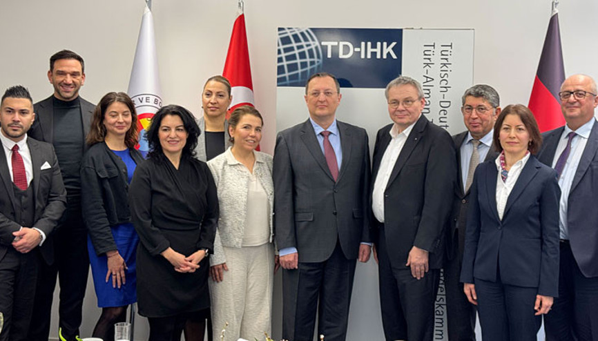 Büyükelçi Turan’dan, TD-IHK’ya ziyaret etti