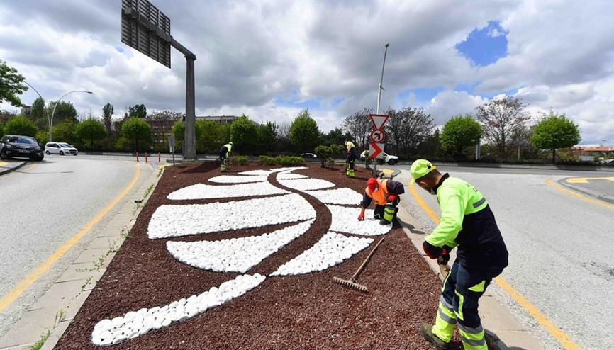 AK Parti’den peyzaj sorusu... ‘Kuru peyzaja geçildiyse 1 milyarlık bitki niye alındı’ AK Parti’den peyzaj sorusu... ‘Kuru peyzaja geçildiyse 1 milyarlık bitki niye alındı’
