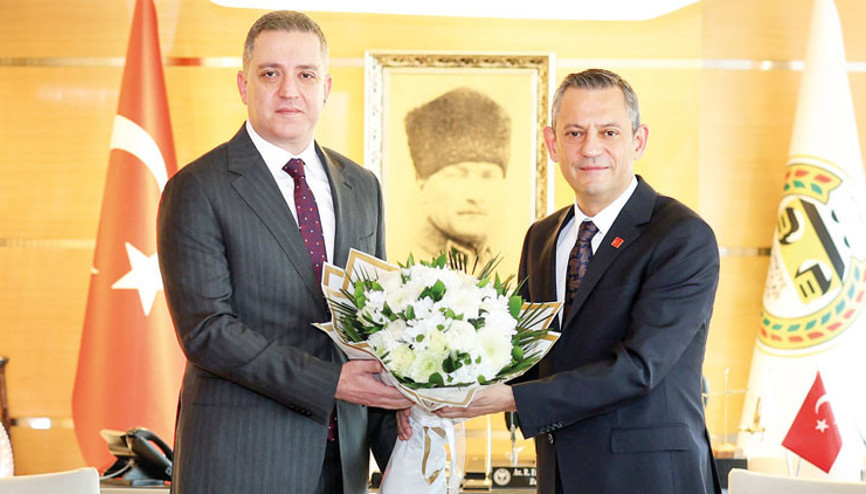 Özgür Özel’den Sağkan’a hayırlı olsun ziyareti