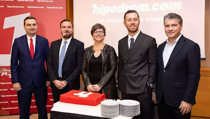 Hipodrom.comun 400 bin üye gururu