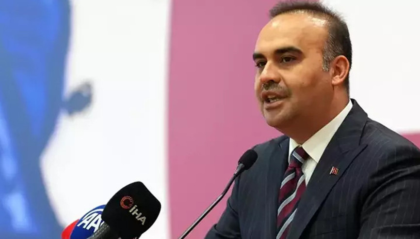 Bakan Kacırdan TÜSİADa tepki: İş insanları dernekleri siyasetçilere parmak sallamasın