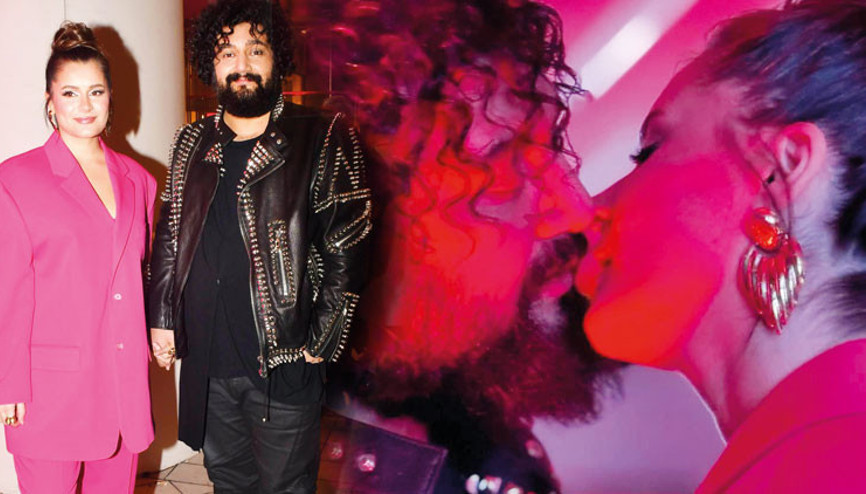 6’ncı yıl kutlaması... Atiye aşka geldi