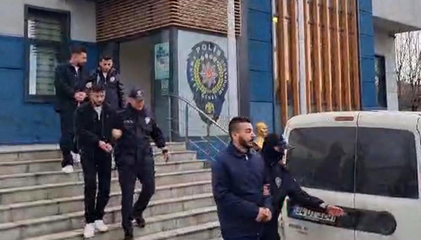 TEM otoyolunda genç sürücüye dehşeti yaşattılar 3 saldırgan suç makinesi çıktı