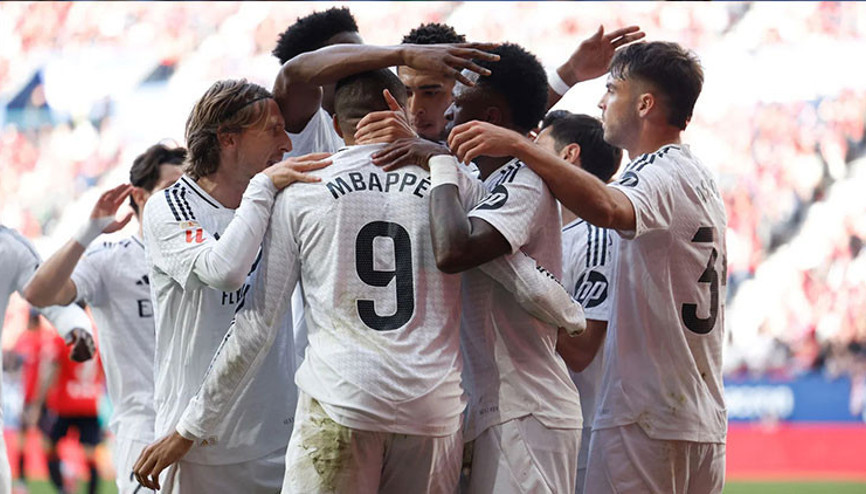 LaLigada Real Madrid ve Atletico Madridin puan kayıplarıyla zirve karıştı