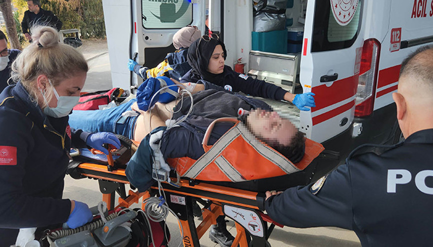 Üniversite öğrencisi, dekan yardımcısını vurup intihara kalkıştı