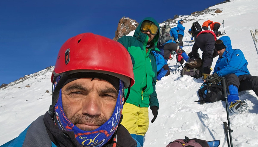 33 dağcının Ağrı Dağına tırmanışı son buldu 33 dağcının Ağrı Dağına tırmanışı son buldu