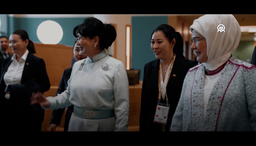 Emine Erdoğandan Cumhurbaşkanlığı Millet Kütüphanesi paylaşımı